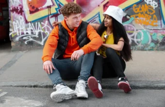 Explore-Top-Trends-in-Streetwear-Clothing