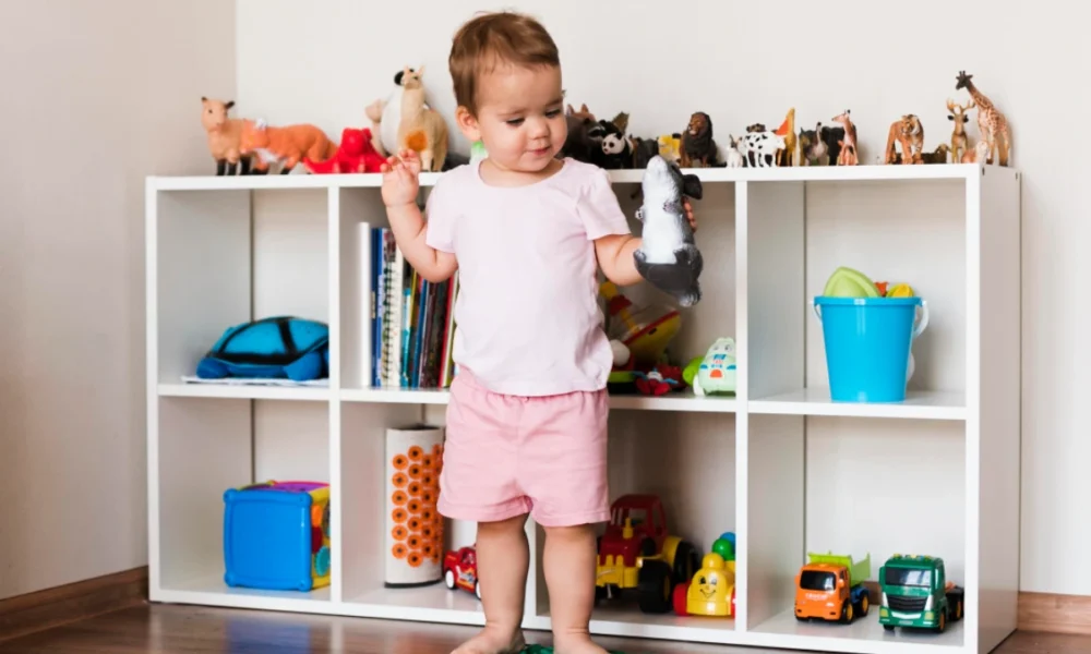 How-to-Successfully-Organize-Storage-in-a-Nursery